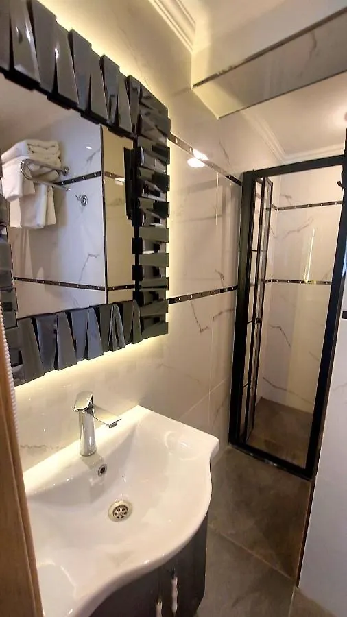 No 4 Apartment Istanbul